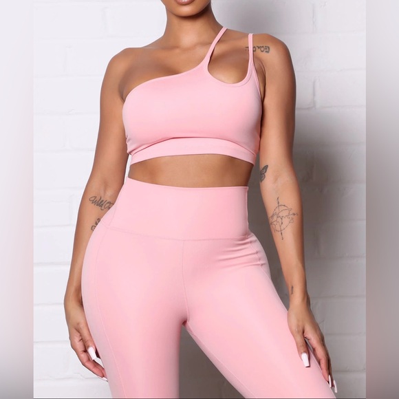 Fashion Nova Pink Women's One Shoulder Tank & High-Waisted Leggings Set - Picture 2 of 4